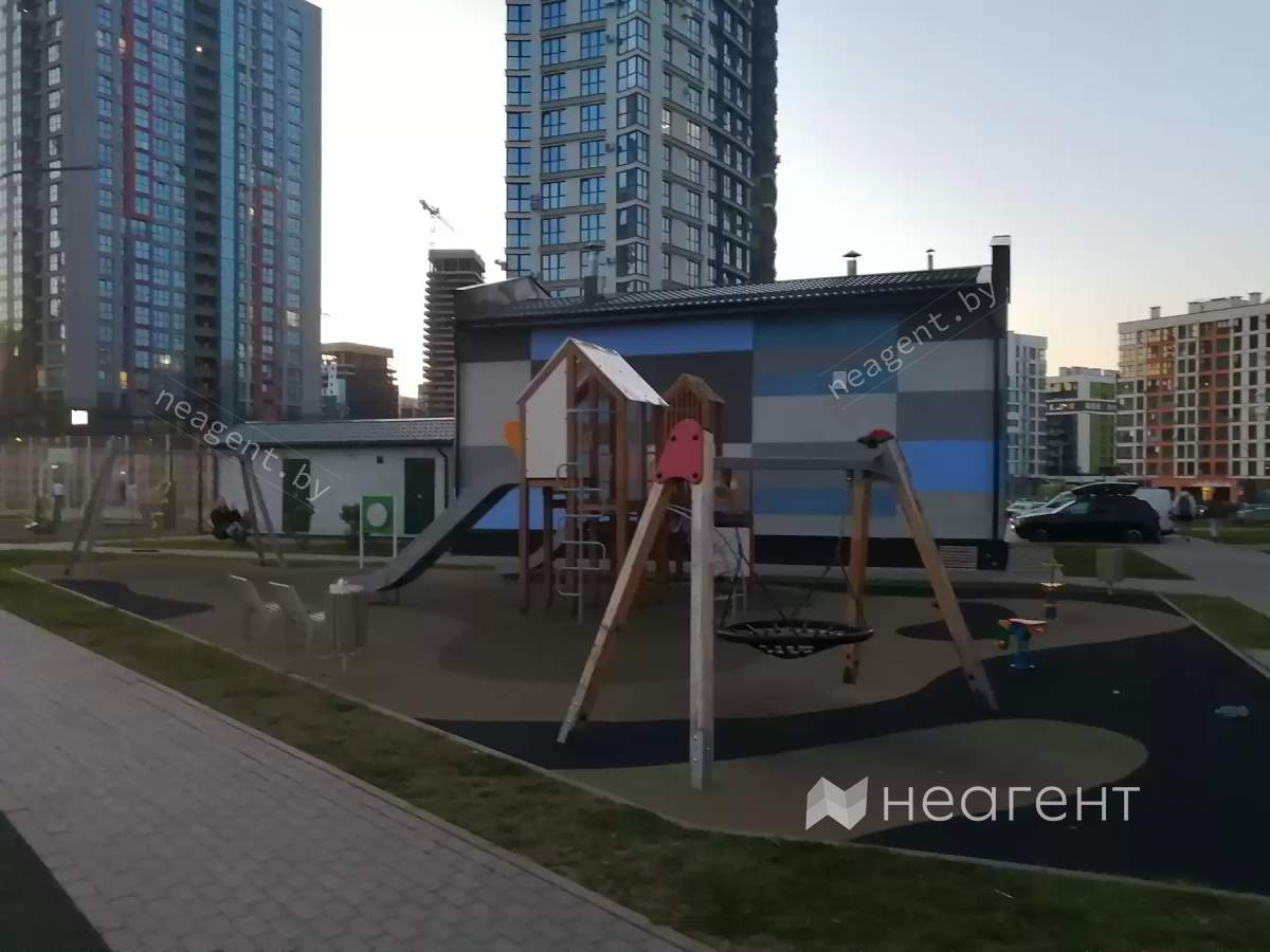 Двор дома Алферова 12