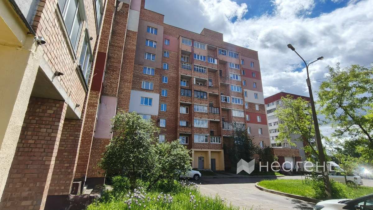 ул. Артема, дом 28 ул. Артема, дом 28