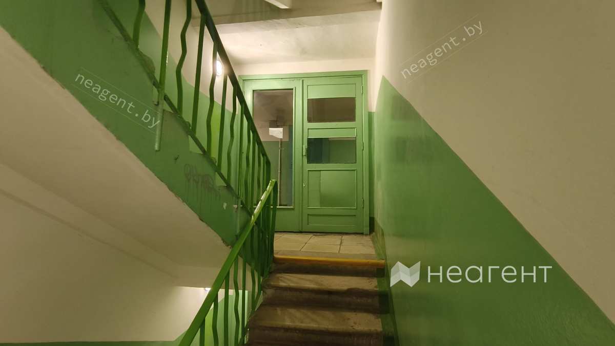 ул. Богдановича, дом 58, подъезд ул. Богдановича, дом 58, подъезд