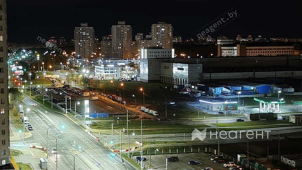 ул. Горецкого, дом 7, вид из окна ул. Горецкого, дом 7, вид на улицу