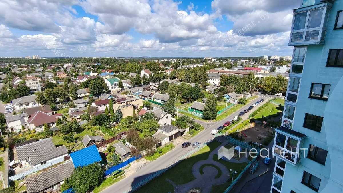 ул. Леонида Беды, дом 45, вид из окна