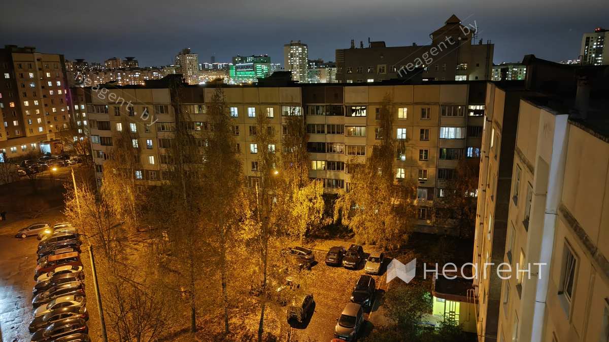 ул. Лучины, дом 24, вид из окна