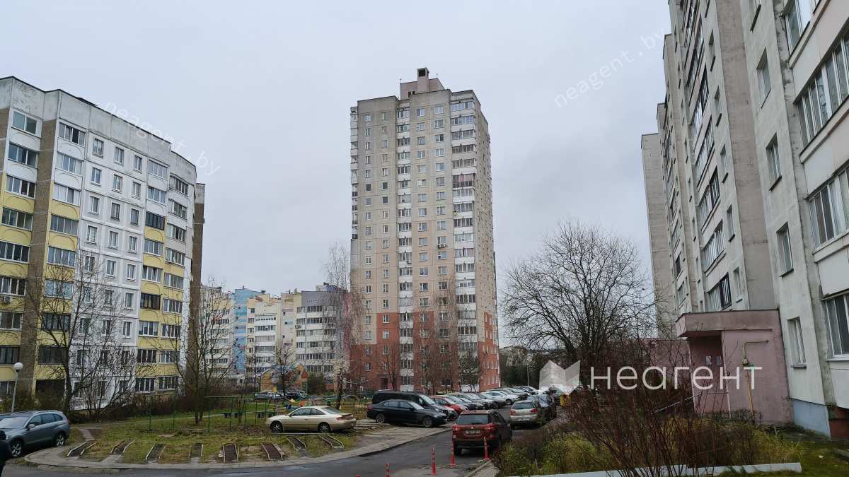 ул. Парниковая, дом 13 ул. Парниковая, дом 13