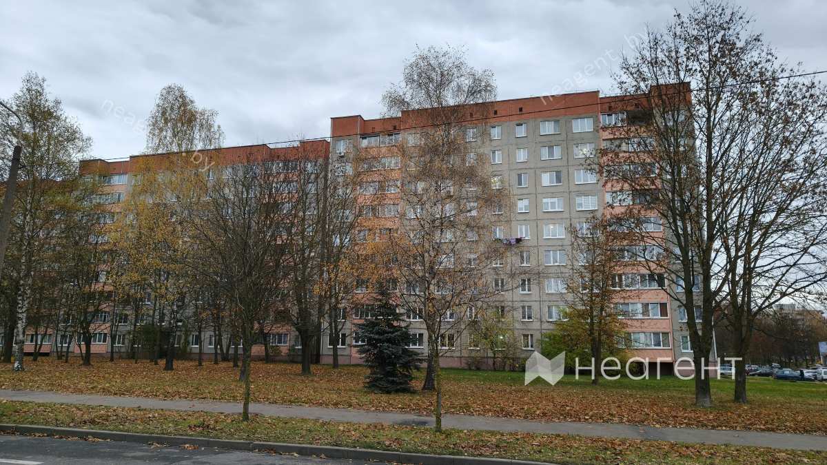 ул. Ротмистрова, дом 32