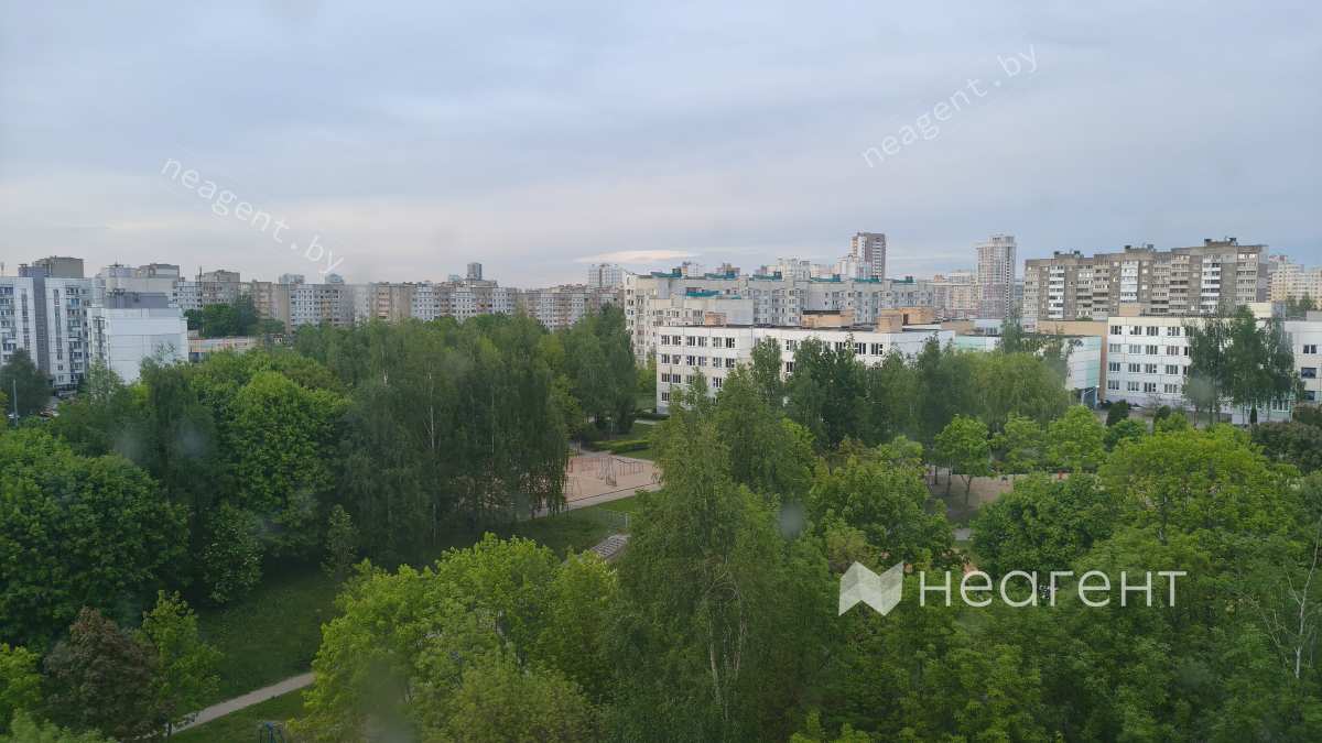 ул. Слободская, дом 155, вид из окна