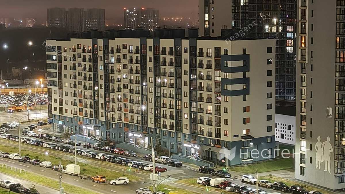 ул. Теслы, дом 1