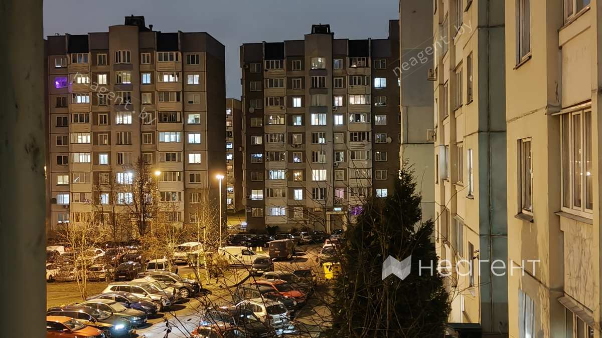 ул. Тимошенко, дом 28, вид из окна