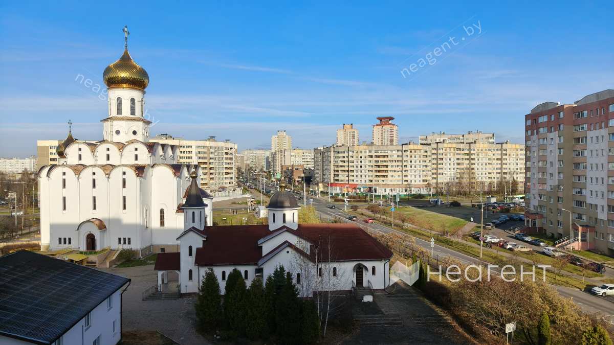 ул. Янковского, дом 6, вид из окна ул. Янковского, дом 6, вид из окна