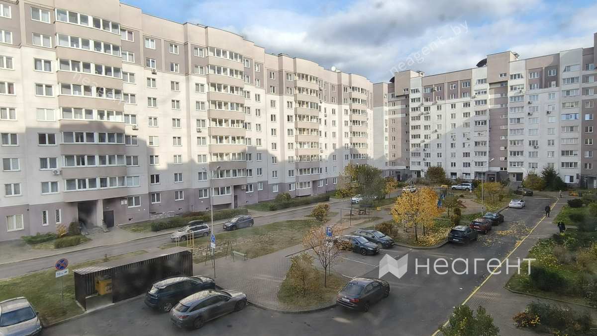 ул. Железнодорожная, дом 44, вид из окна во двор и на Щорса 1 ул. Железнодорожная, дом 44, вид из окна