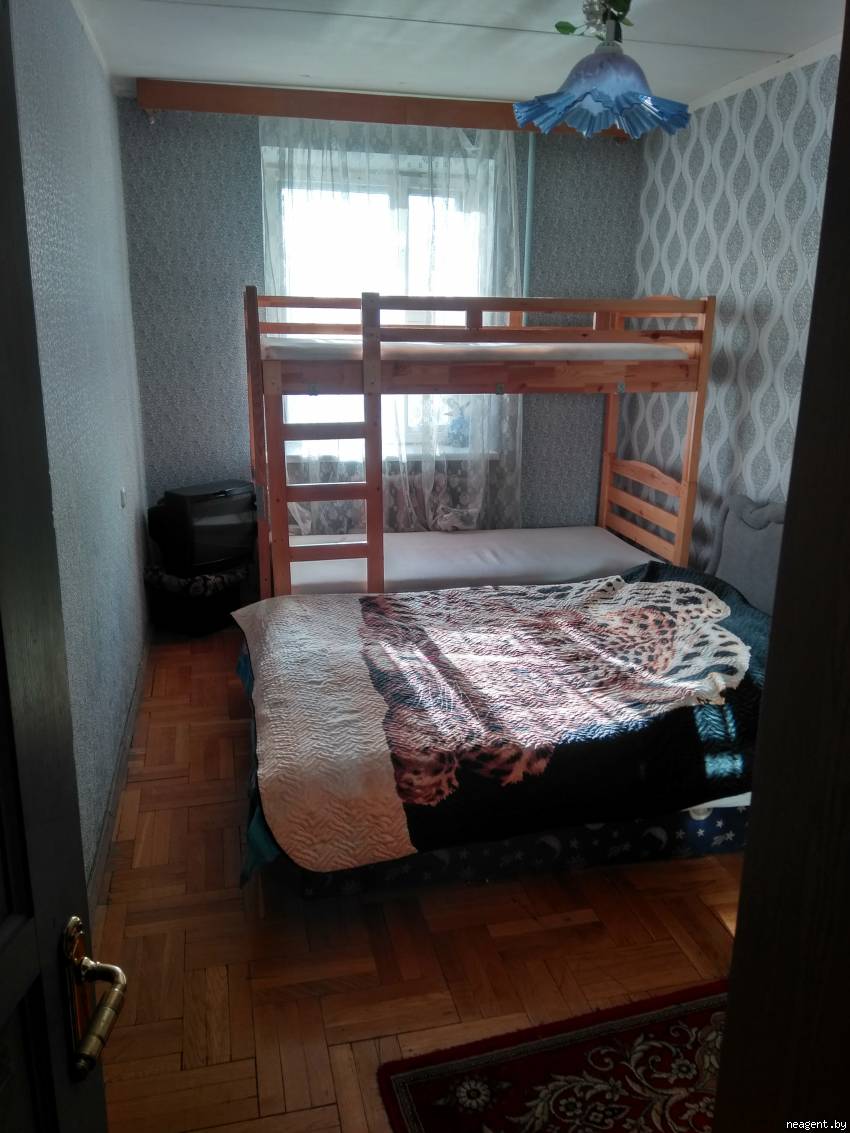 Комната, Жилуновича, 28, 195 рублей: фото 1