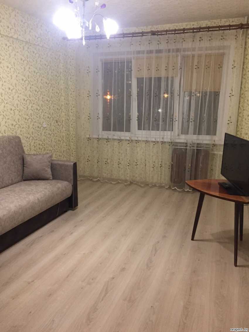 1-комнатная квартира, ул. Червякова, 24, 795 рублей: фото 1