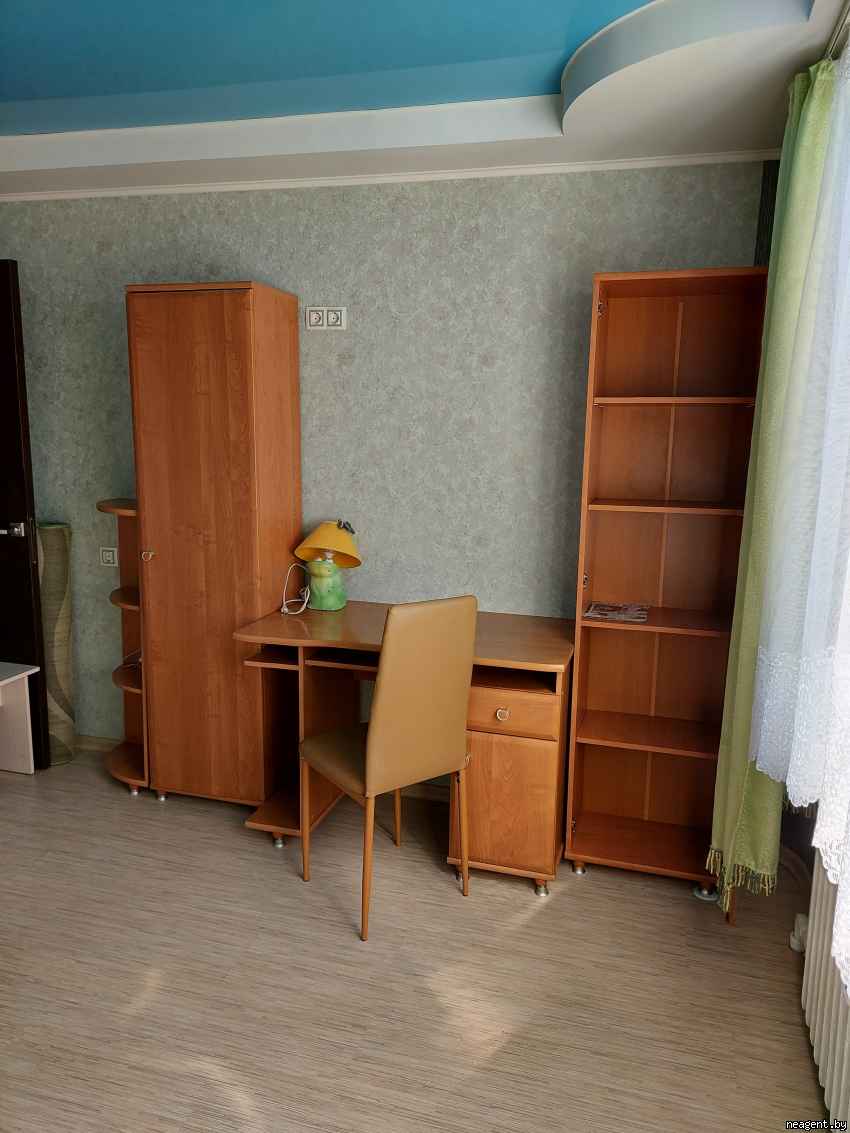 2-комнатная квартира, ул. Алеся Гаруна, 28, 1138 рублей: фото 3