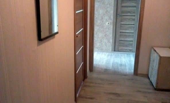 2-комнатная квартира, ул. Уручская, 5/А, 720 рублей: фото 1
