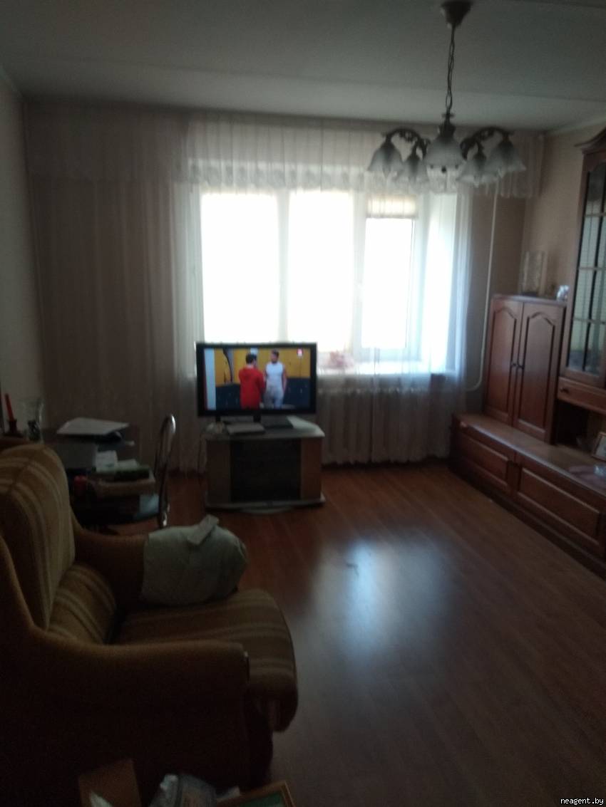 2-комнатная квартира, ул. Бельского, 18, 900 рублей: фото 1