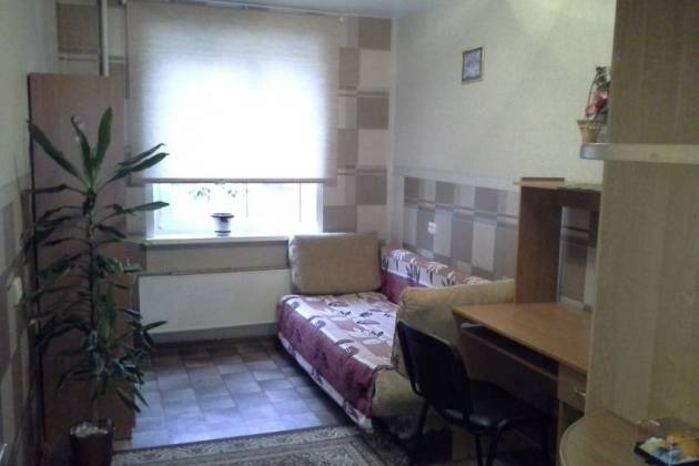 1-комнатная квартира, Космонавтов ул., за 790 р.