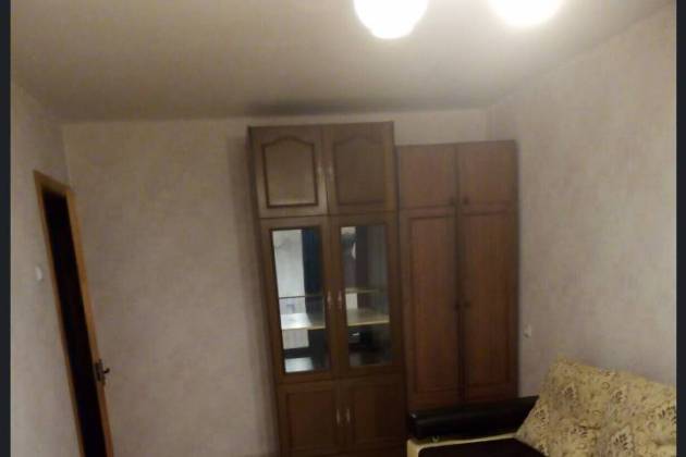 2-комнатная квартира, Партизанский просп., за 900 р.