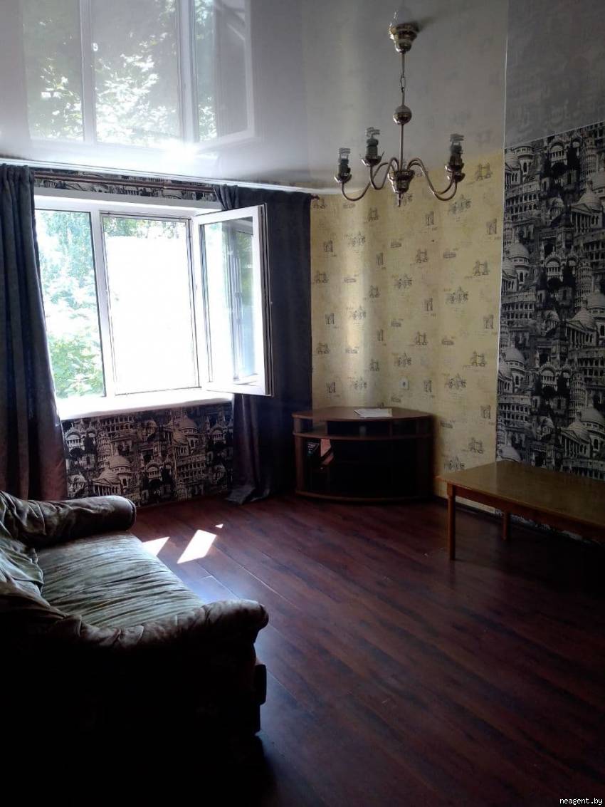 1-комнатная квартира, ул. Янки Мавра, 66, 700 рублей: фото 1