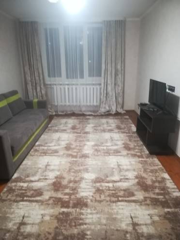 3-комнатная квартира, ул. Крестьянская, 6/а, 50 рублей: фото 1