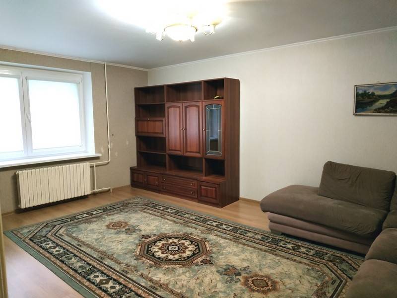 4-комнатная квартира, ул. Ложинская, 15, 1375 рублей: фото 3