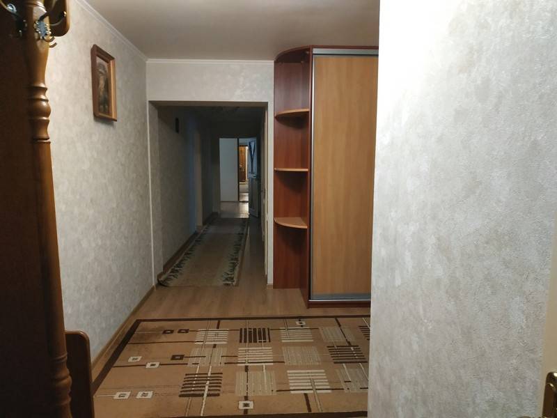 4-комнатная квартира, ул. Ложинская, 15, 1375 рублей: фото 10