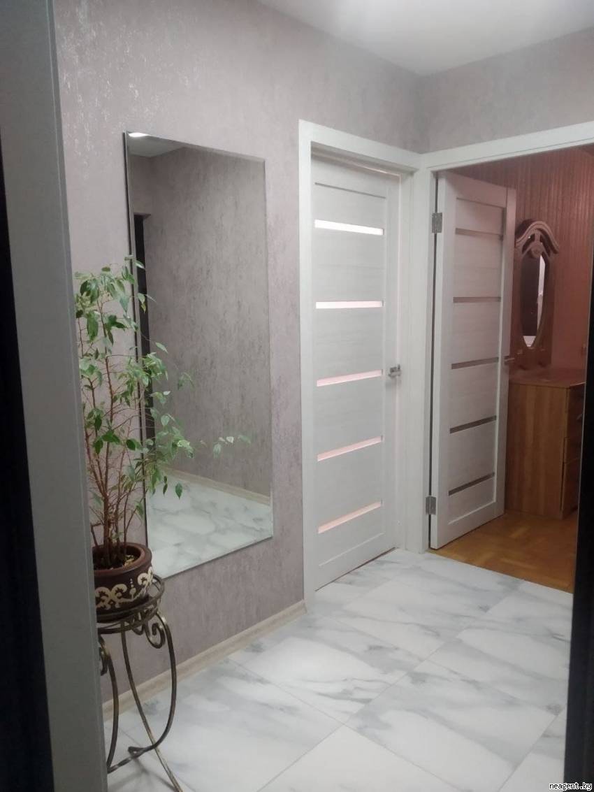 2-комнатная квартира, ул. Тимошенко, 14/2, 900 рублей: фото 1