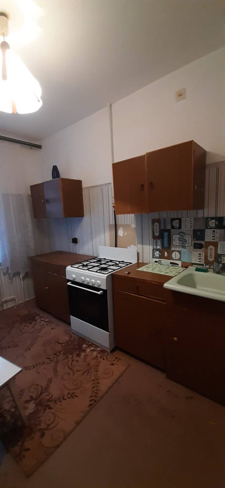 1-комнатная квартира, ул. Новгородская, 7, 590 рублей: фото 1