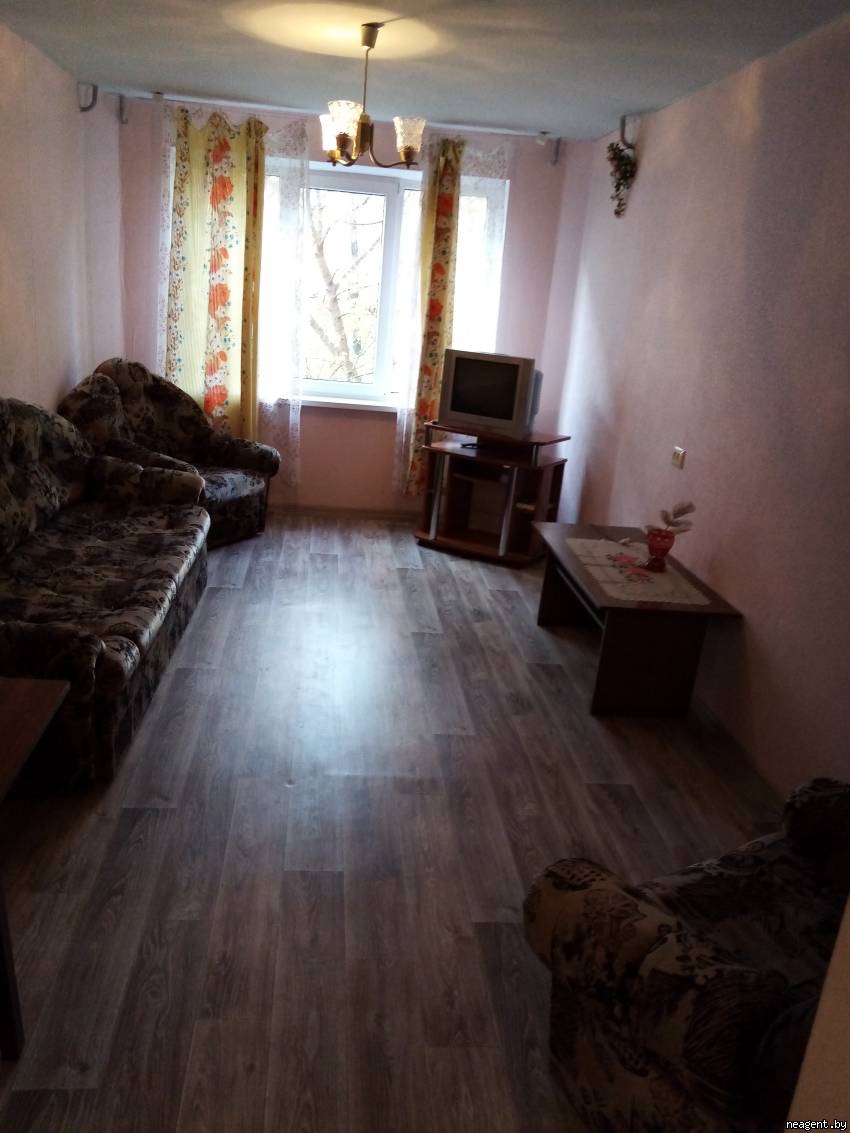 1-комнатная квартира, ул. Якубовского, 34, 708 рублей: фото 1