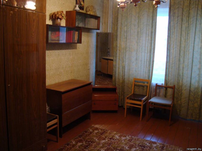 Комната, ул. Водолажского, 17, 330 рублей: фото 1