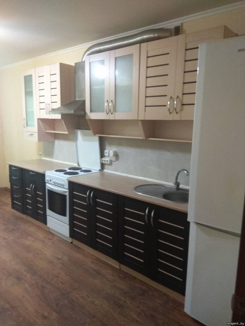 2-комнатная квартира, ул. Янки Купалы, 5/б, 766 рублей: фото 1