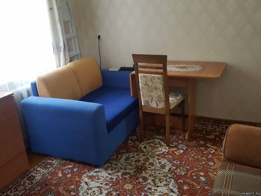 Комната,  ул. Академическая, 380 рублей: фото 1