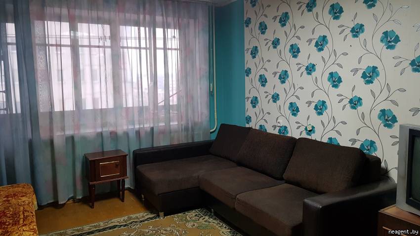 2-комнатная квартира, ул. Захарова, 65, 650 рублей: фото 1