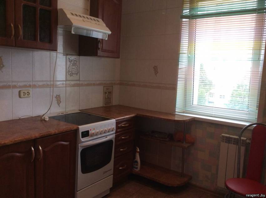 2-комнатная квартира, ул. Бурдейного, 57, 1500 рублей: фото 1