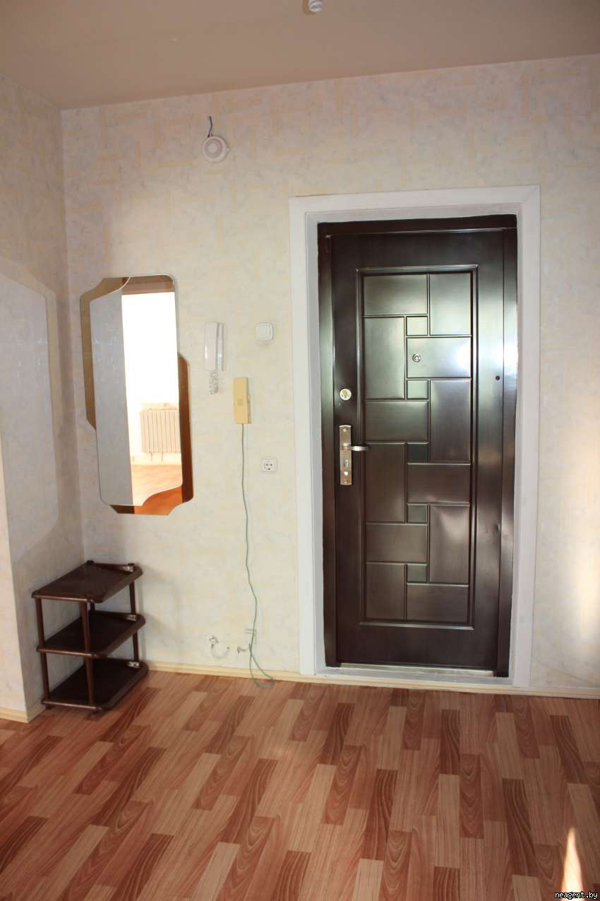 1-комнатная квартира, ул. Льва Сапеги, 9, 650 рублей: фото 2