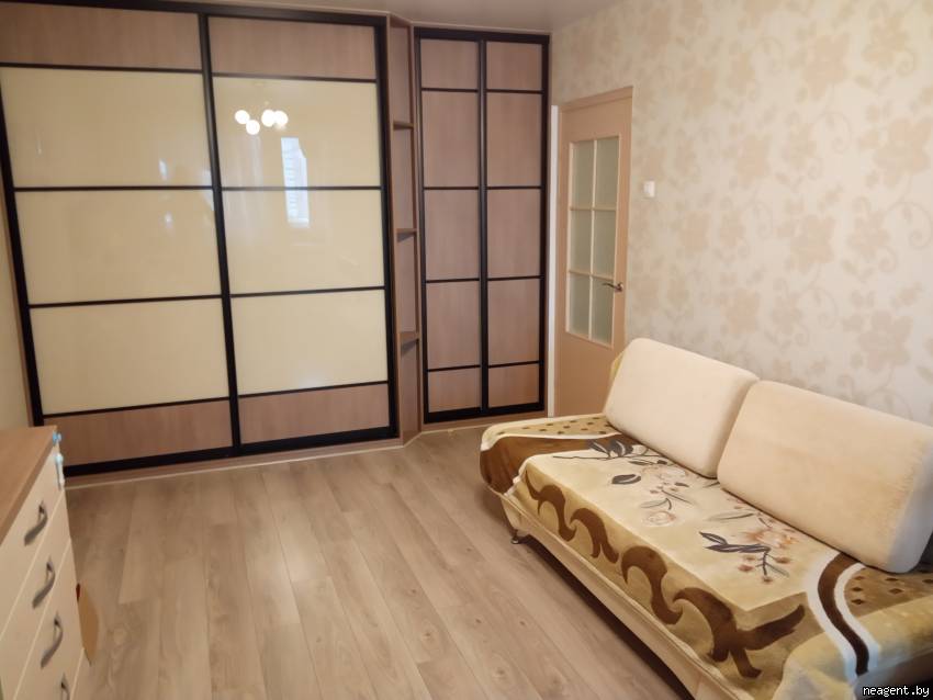 1-комнатная квартира, ул. Кунцевщина, 13, 734 рублей: фото 1