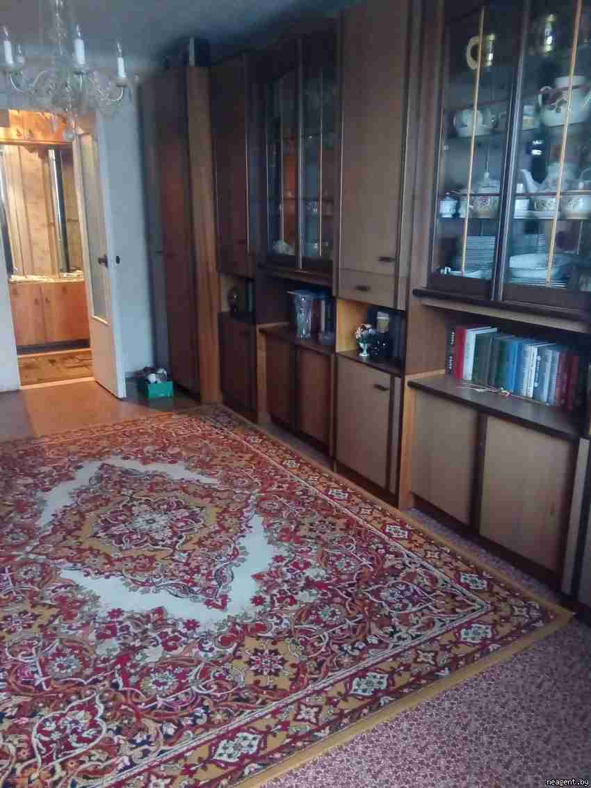 2-комнатная квартира, ул. Ротмистрова, 44, 813 рублей: фото 1