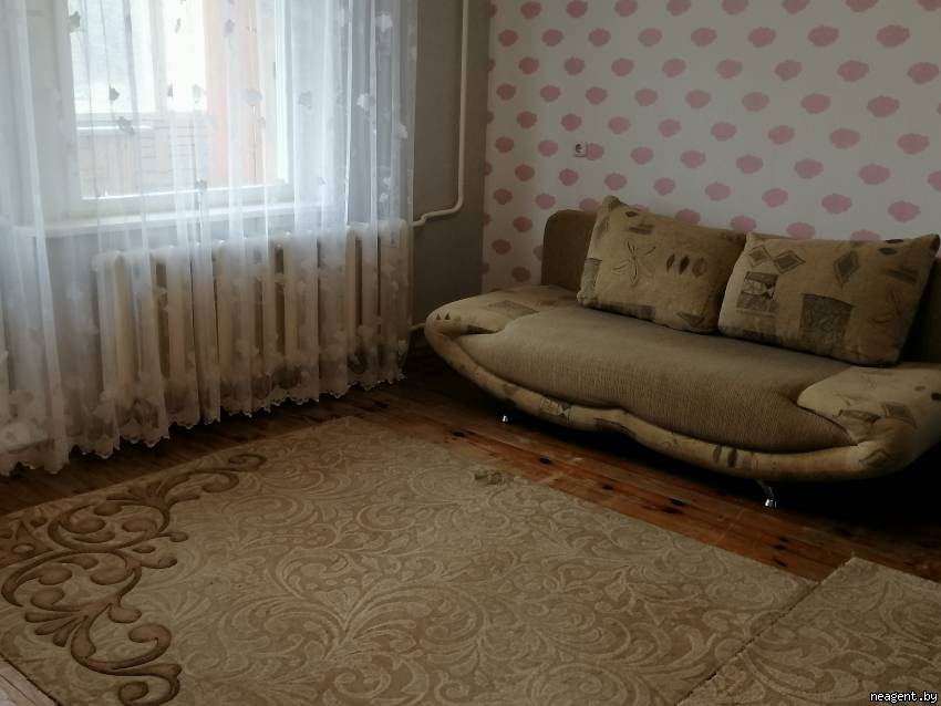 1-комнатная квартира, ул. Карвата, 21, 500 рублей: фото 1