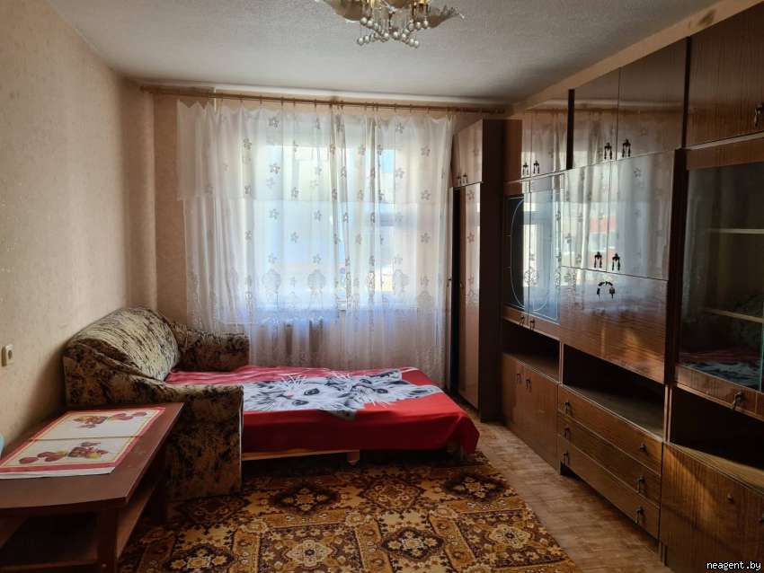 Комната, Водолажского, 10, 330 рублей: фото 1