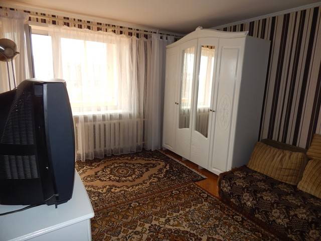 1-комнатная квартира, ул. Максима Танка, 16, 950 рублей: фото 1