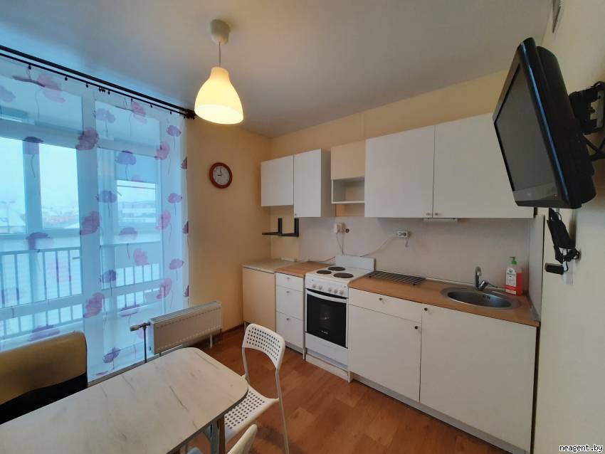 1-комнатная квартира, ул. Ратомская, 7, 589 рублей: фото 1