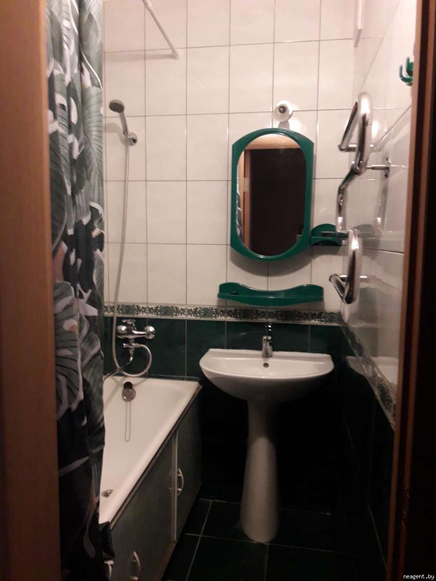 2-комнатная квартира, ул. Янки Мавра, 18, 800 рублей: фото 5