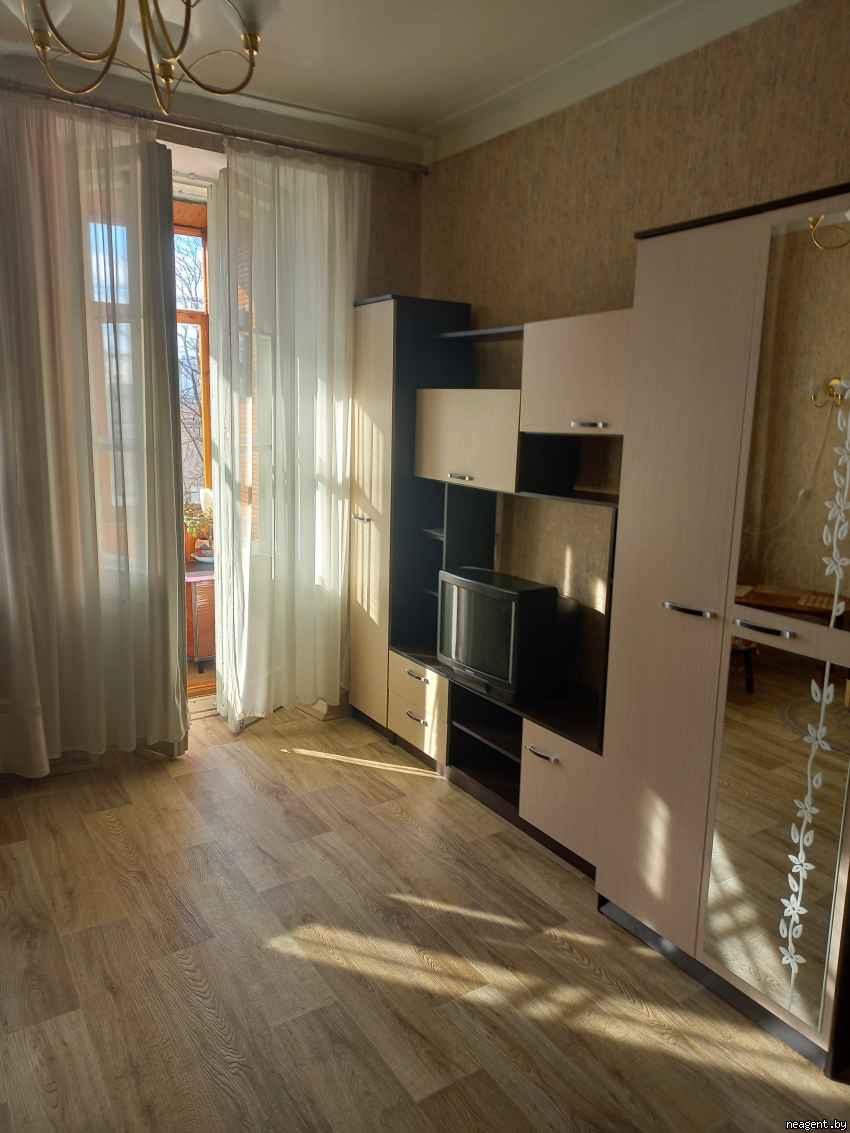 1-комнатная квартира, ул. Козлова, 19, 650 рублей: фото 1