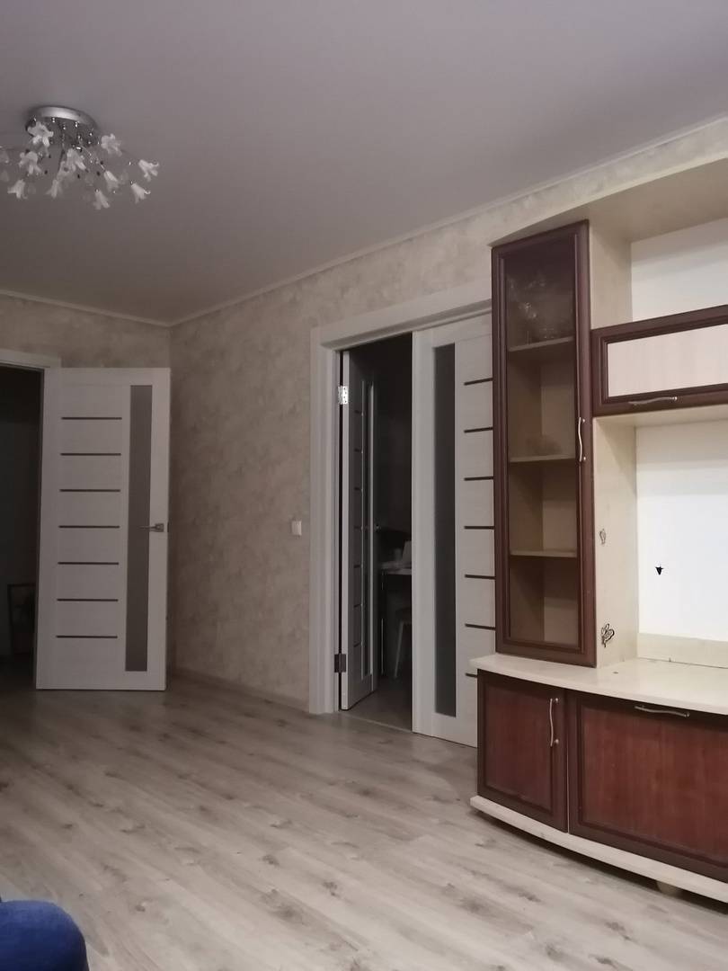 1-комнатная квартира, ул. Аладовых, 11в, 610 рублей: фото 1