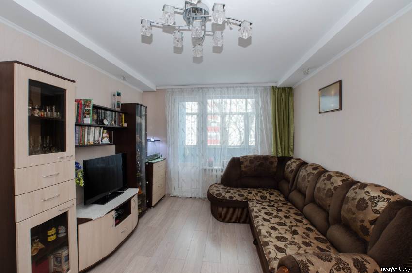 2-комнатная квартира, ул. Васнецова, 8/2, 809 рублей: фото 1