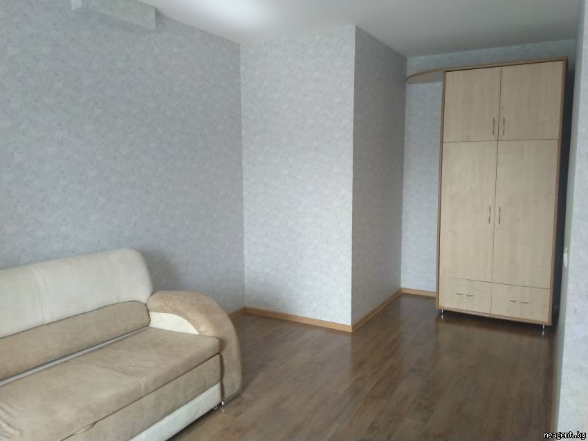 1-комнатная квартира, ул. Юрия Семеняко, 23, 550 рублей: фото 1