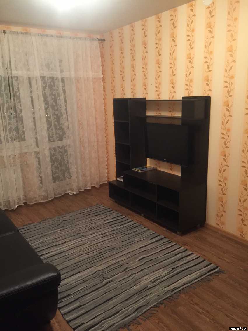 2-комнатная квартира, ул. Киреенко, 7, 710 рублей: фото 8