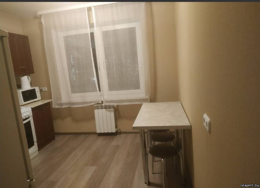 1-комнатная квартира, ул. Школьная, 16, 720 рублей: фото 1
