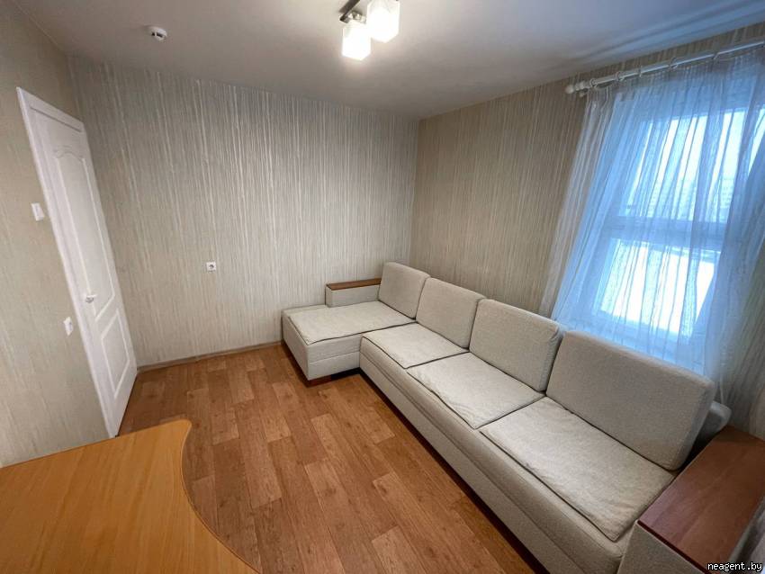 2-комнатная квартира, ул. Острожских, 4, 600 рублей: фото 1