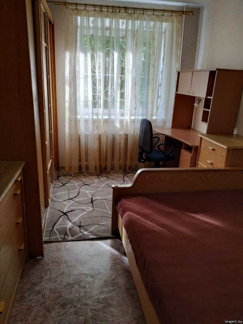 2-комнатная квартира, ул. Багратиона, 73, 718 рублей: фото 1