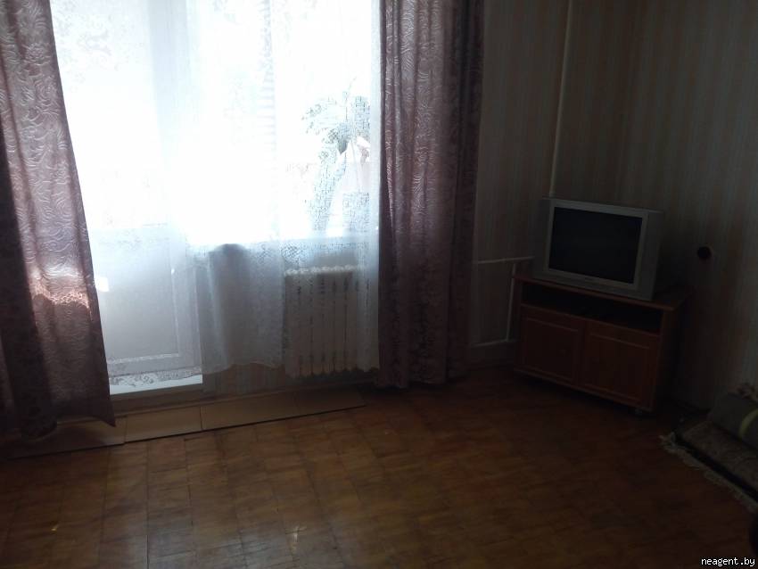 1-комнатная квартира, ул. Водолажского, 8, 250 рублей: фото 8