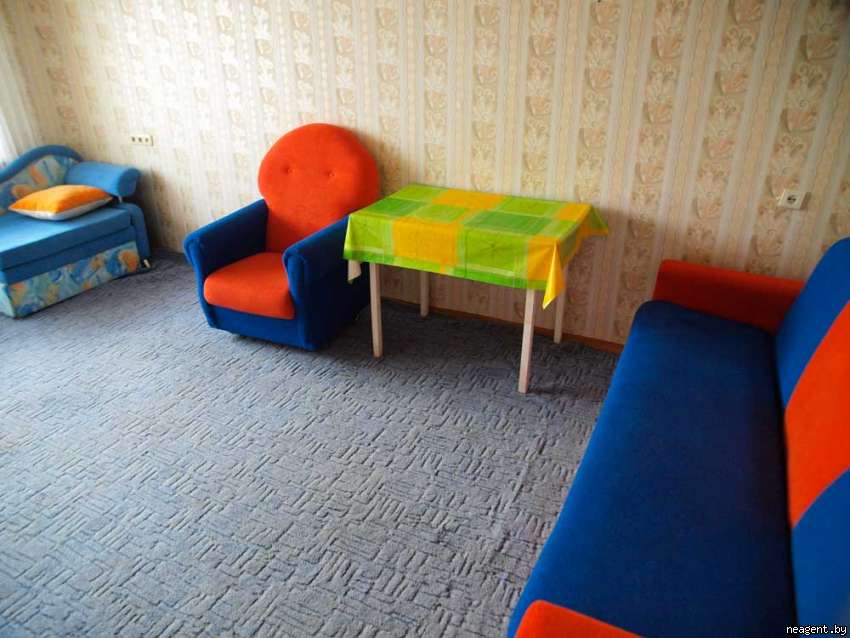 1-комнатная квартира, ул. Фроликова, 1, 500 рублей: фото 1
